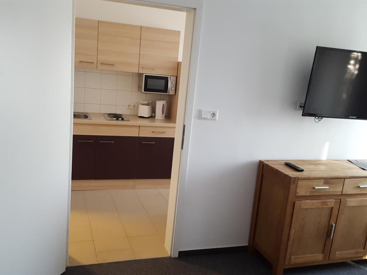 Goldener Anker Hotel Genthin Ngoại thất bức ảnh