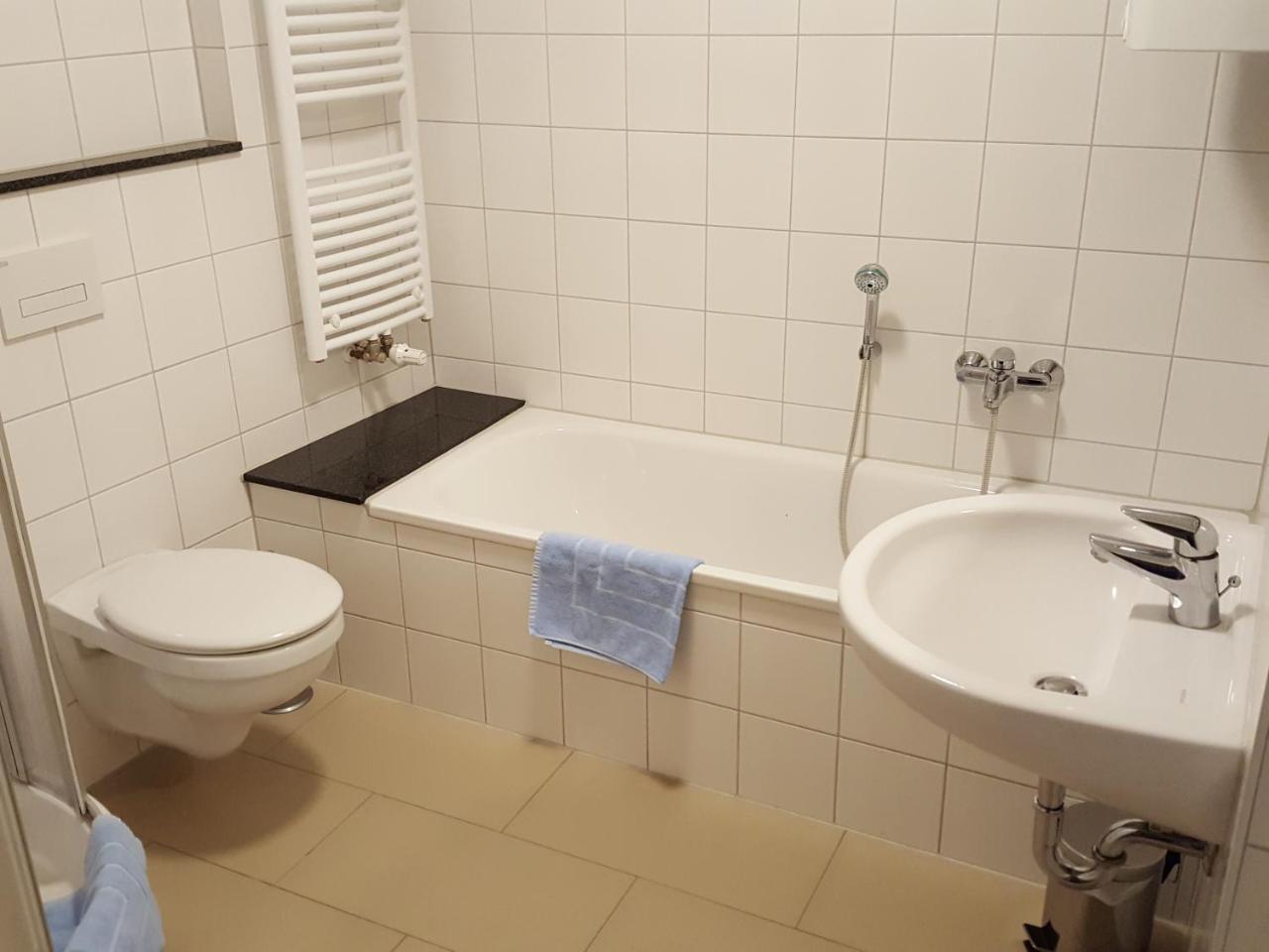 Goldener Anker Hotel Genthin Ngoại thất bức ảnh