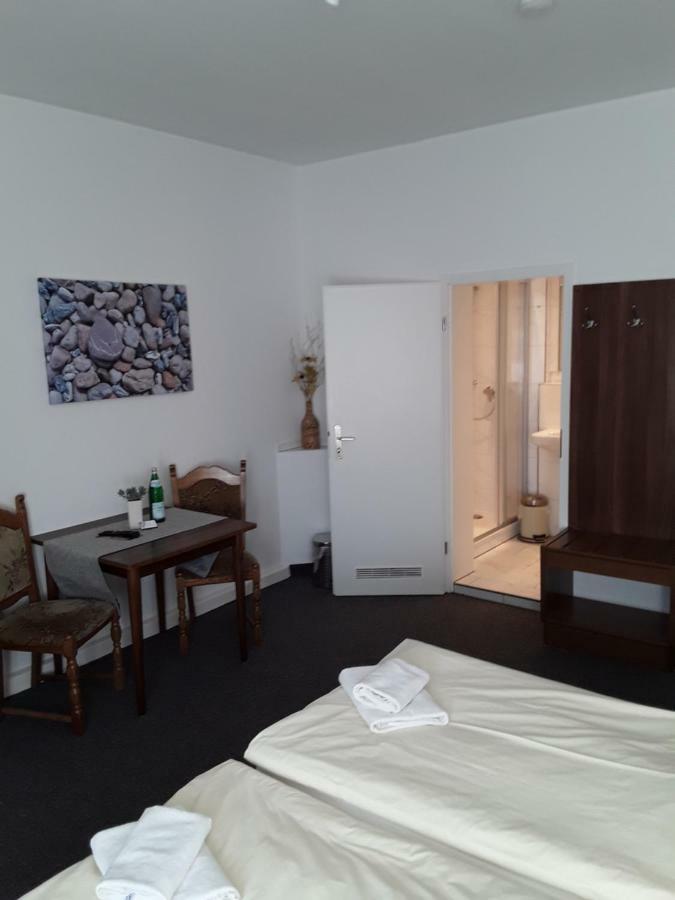 Goldener Anker Hotel Genthin Ngoại thất bức ảnh